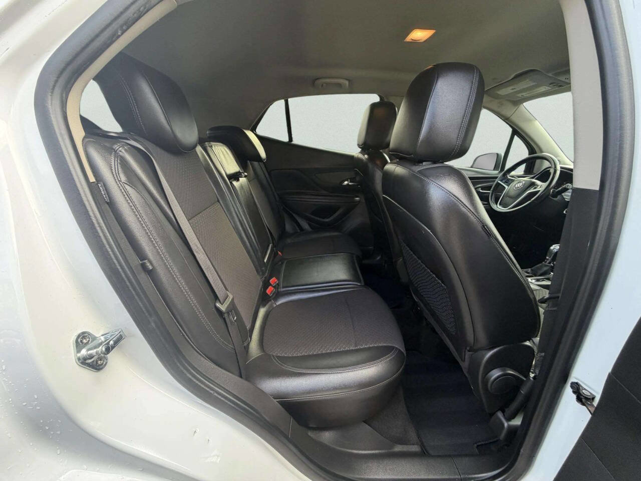 Used 2019 Buick Encore Preferred image 22