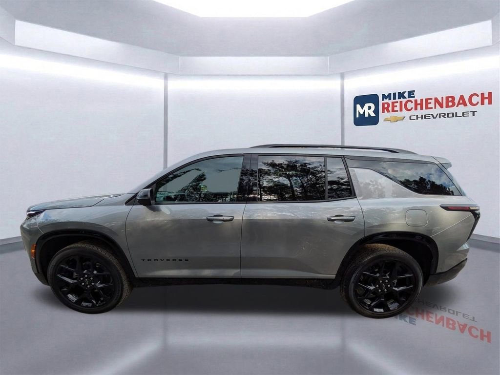 Used 2024 Chevrolet Traverse RS w/ LPO, Floor Liner Package image 7