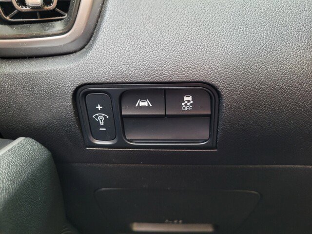 Used 2021 Kia Sorento LX image 31