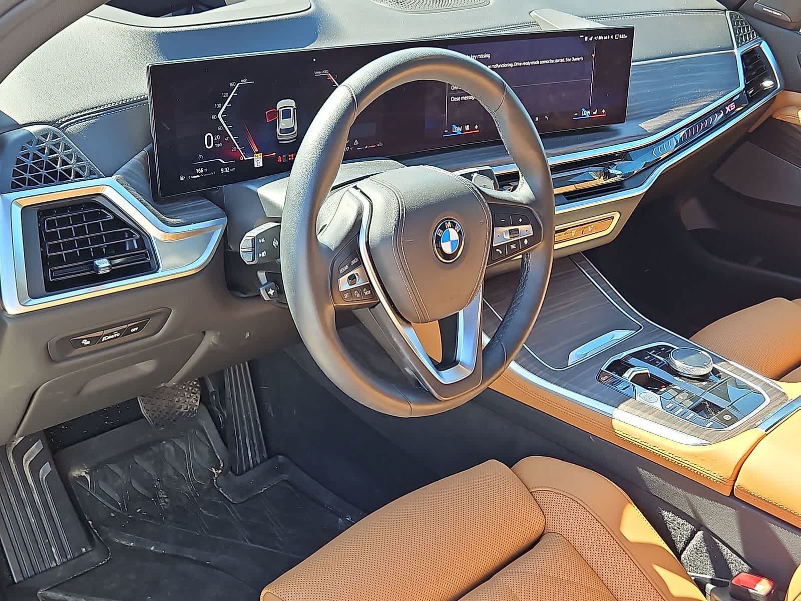 Used 2025 BMW X5 sDrive40i w/ Premium Package RWD image 16