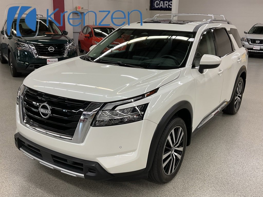 Used 2023 Nissan Pathfinder Platinum