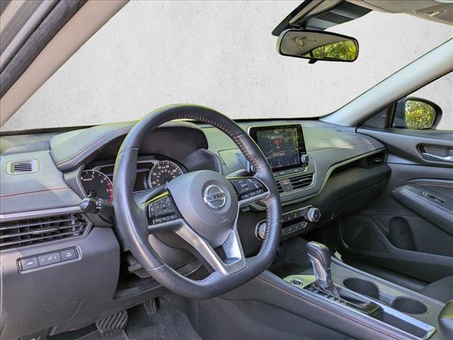 Used 2020 Nissan Altima 2.5 SR w/ Premium Package image 10