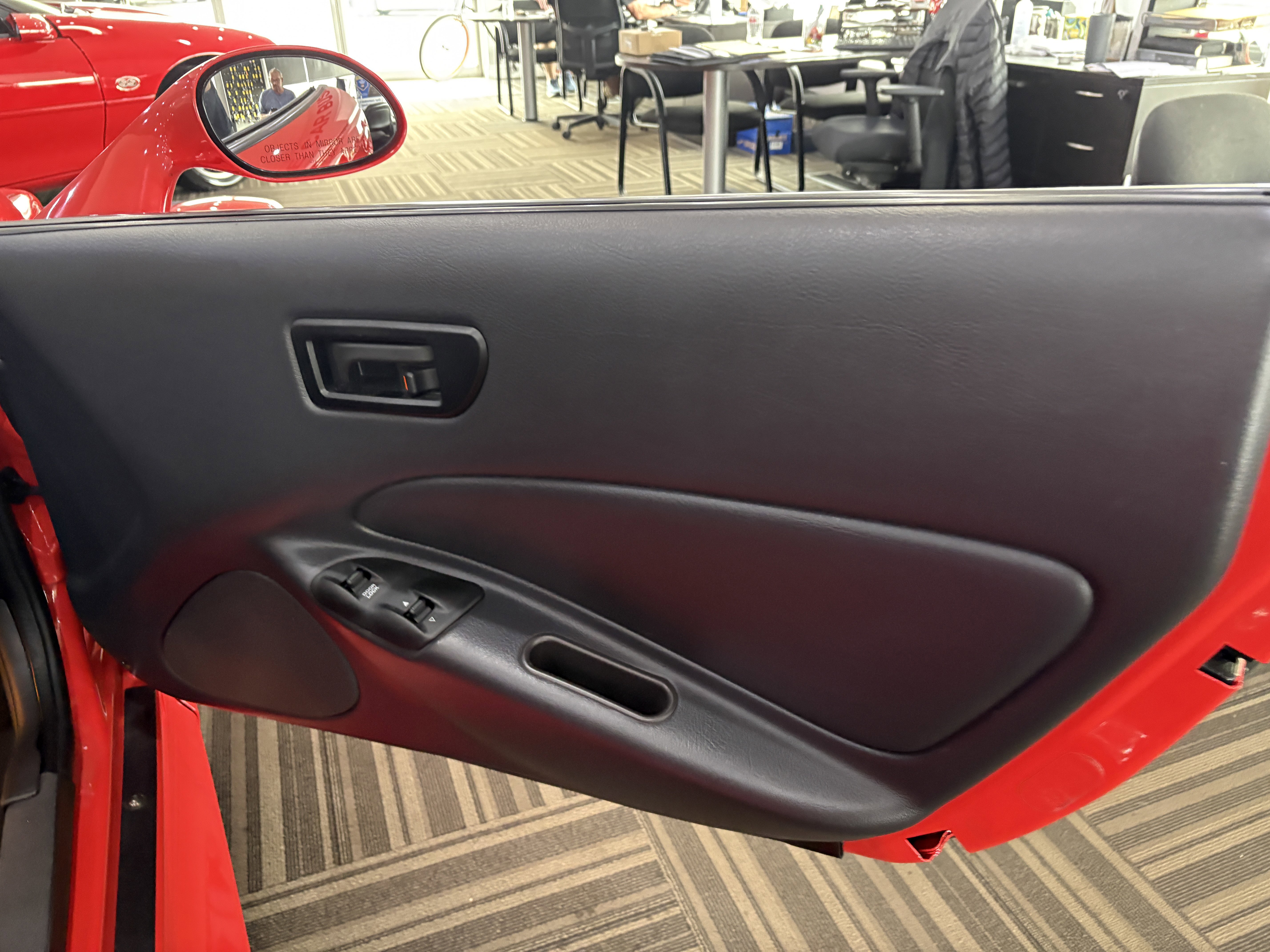 Used 1999 Plymouth Prowler RWD image 22