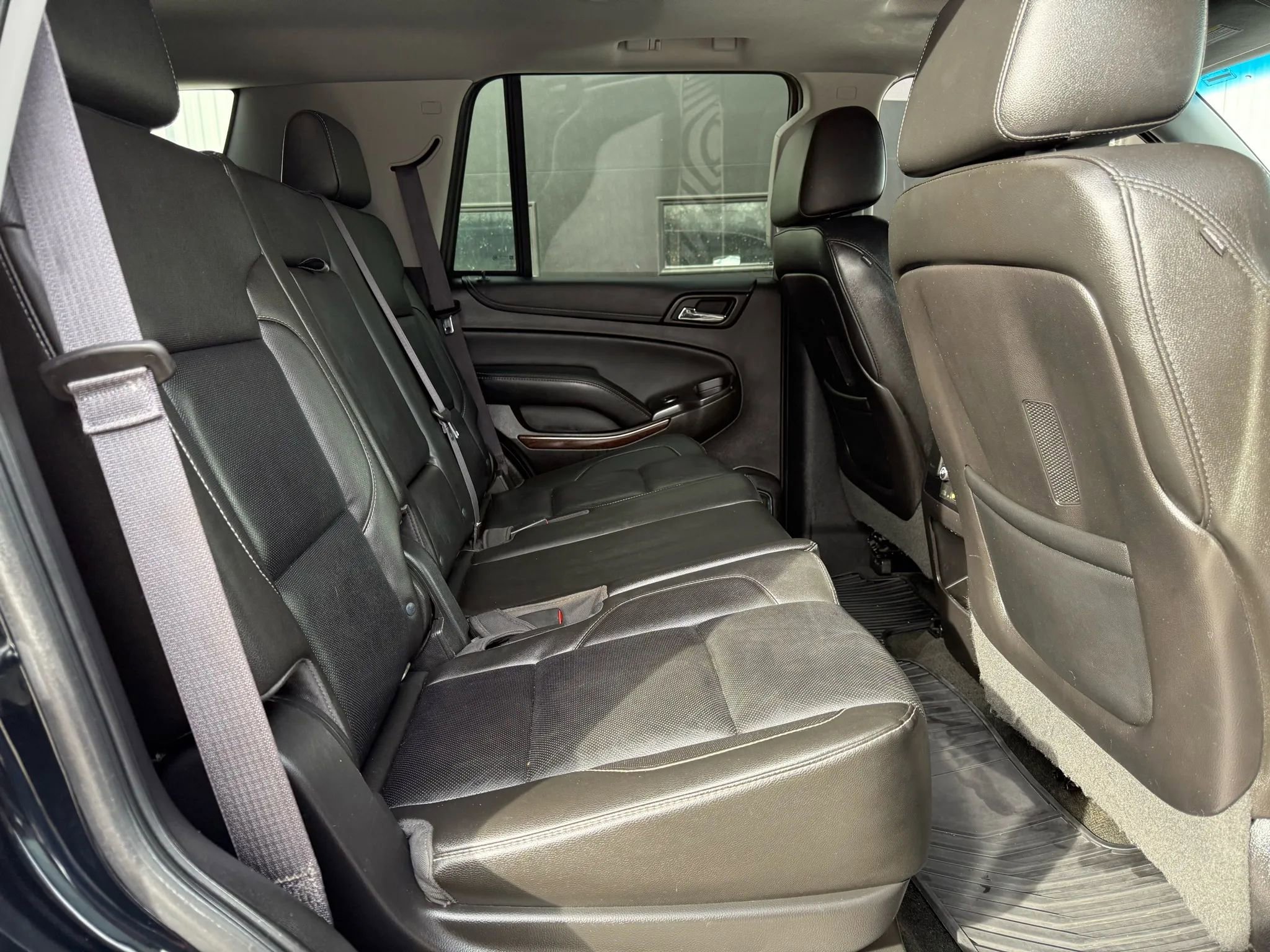 Used 2016 GMC Yukon SLT w/ Open Road Package image 11