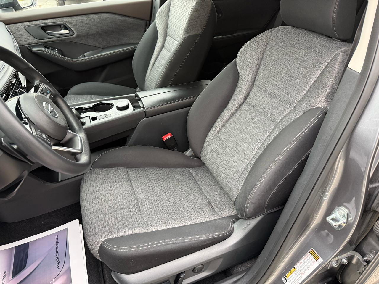 Used 2021 Nissan Rogue SV image 20