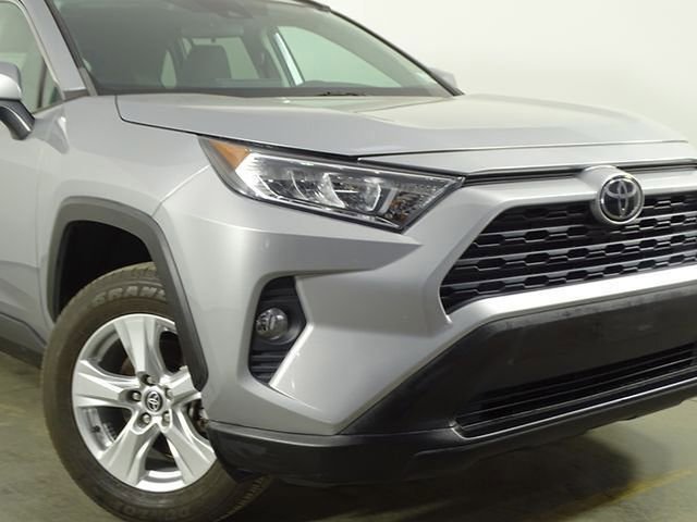 Used 2021 Toyota RAV4 XLE image 44
