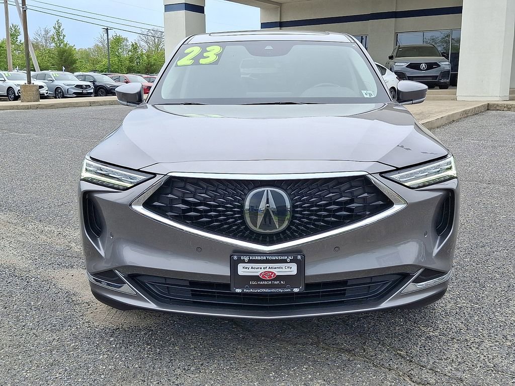 Used 2023 Acura MDX SH-AWD w/ Technology Package image 2