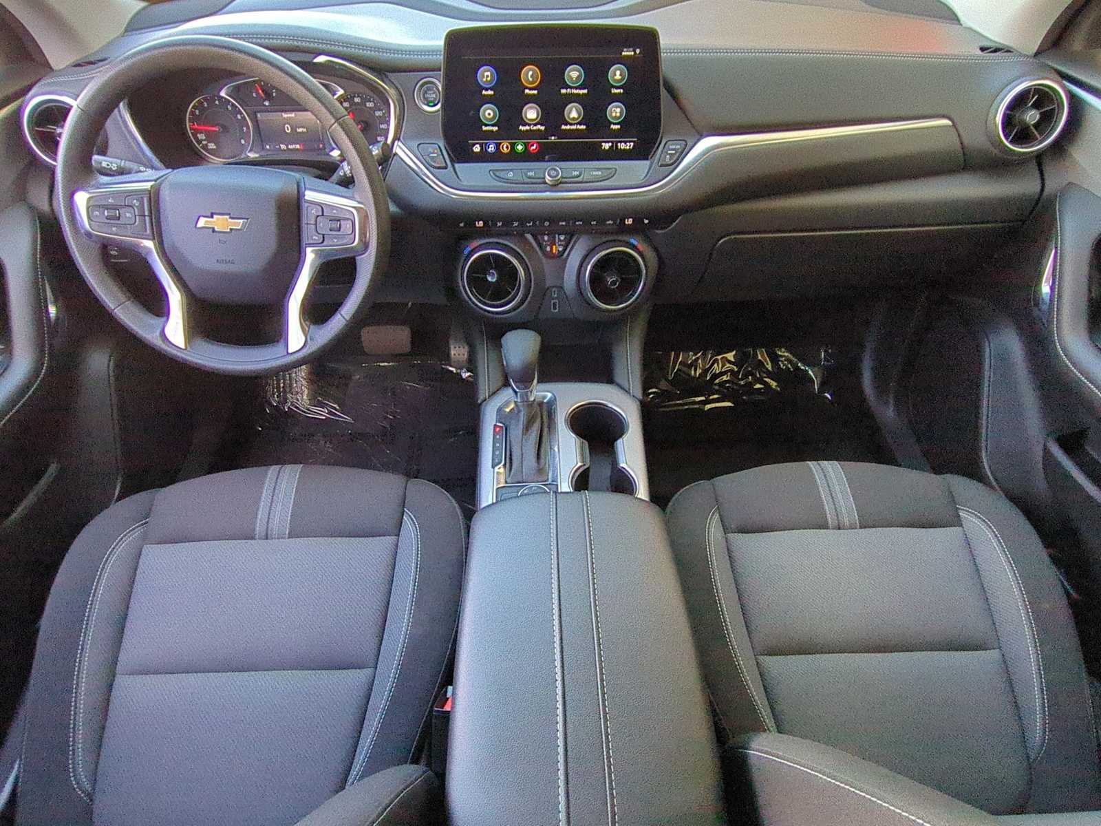 Used 2025 Chevrolet Blazer LT FWD image 13