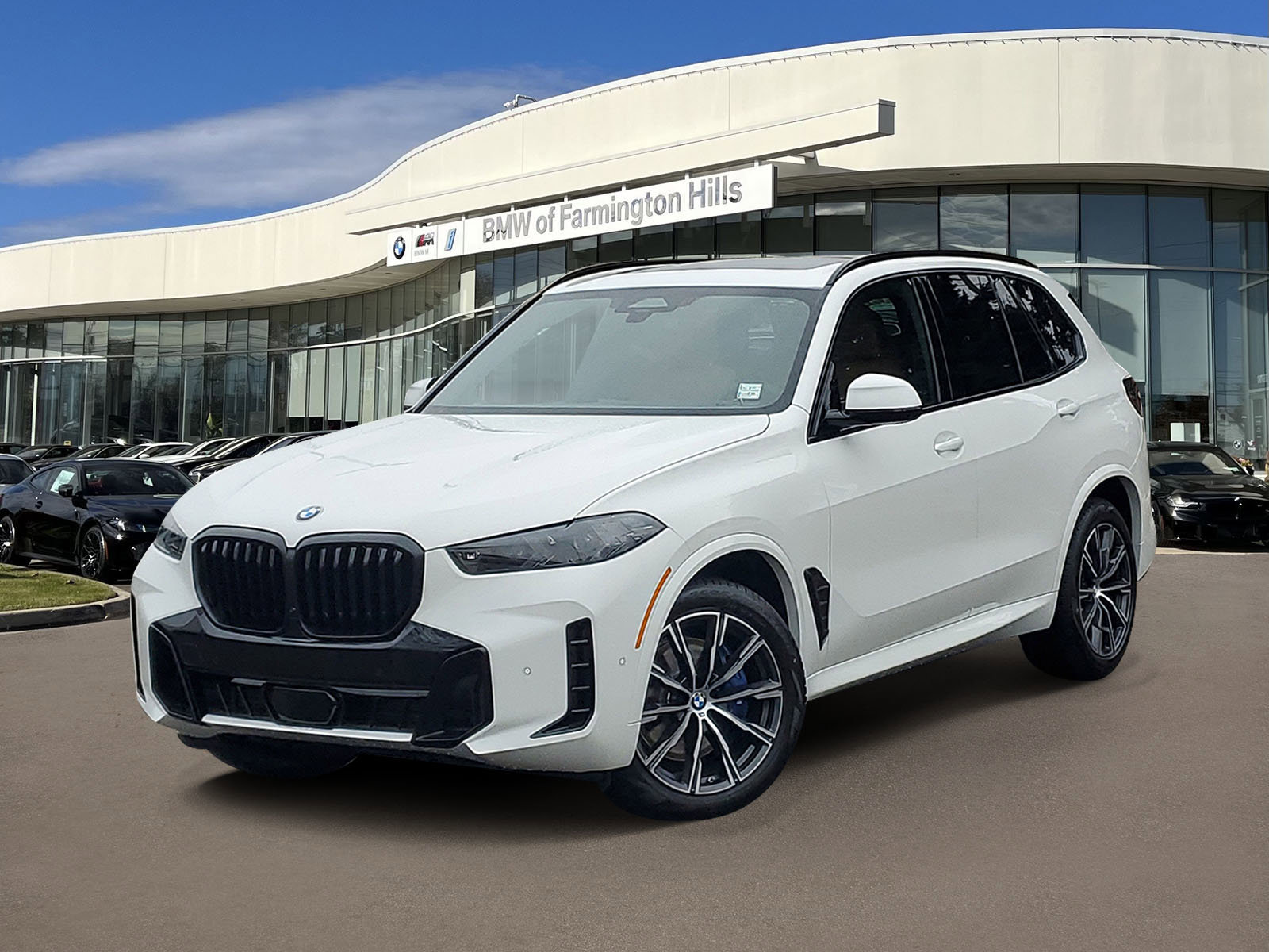 New 2026 BMW X5 xDrive40i w/ M Sport Package AWD/4WD image 1