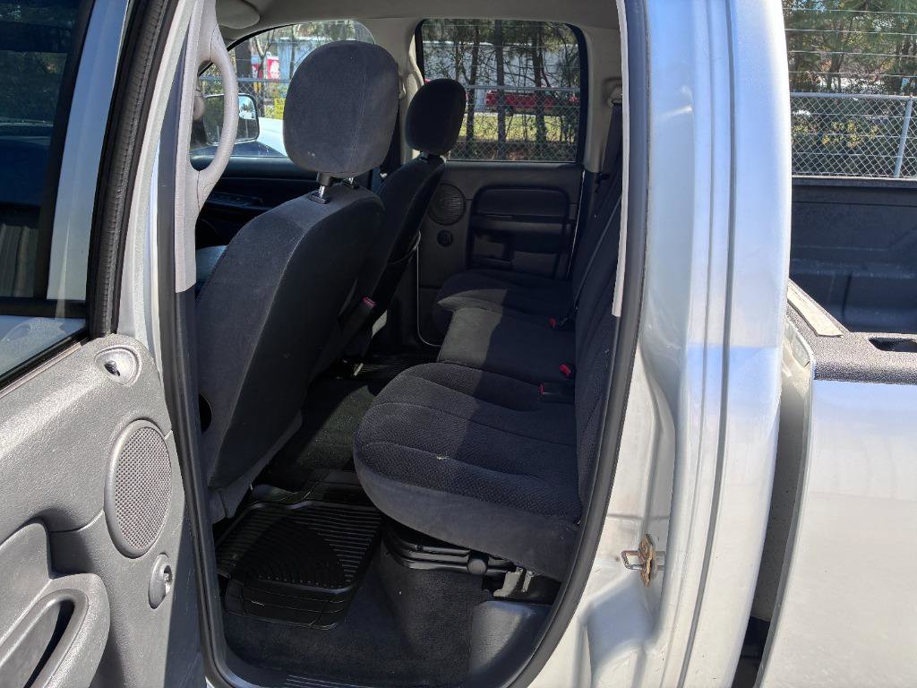 Used 2005 Dodge Ram 2500 Truck SLT image 10