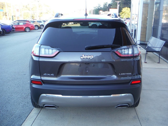 Certified 2022 Jeep Cherokee Limited AWD/4WD image 14