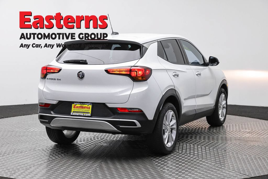 Used 2023 Buick Encore GX Preferred w/ Cold Weather Comfort Package FWD image 5
