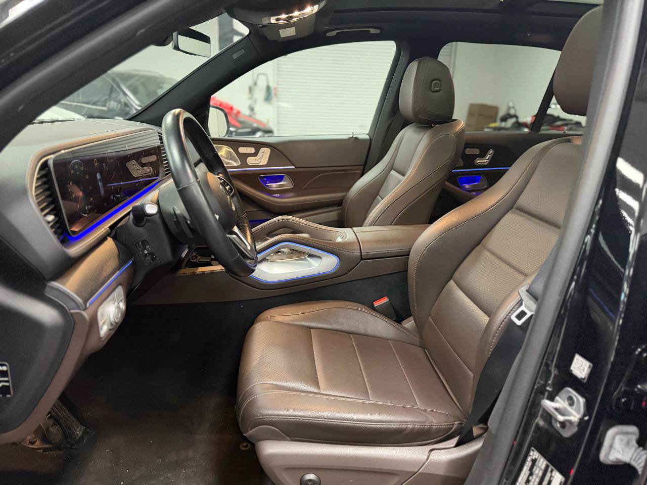 Used 2022 Mercedes-Benz GLE 350 4MATIC w/ AMG Line Exterior image 13