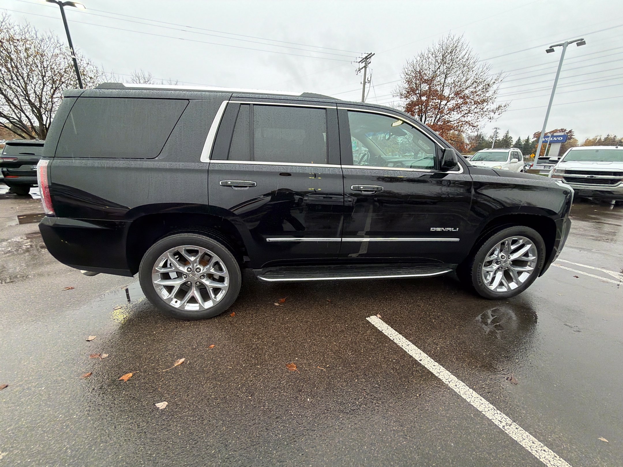 Used 2018 GMC Yukon Denali w/ Open Road Package AWD/4WD image 22