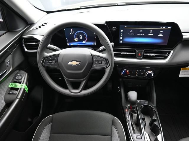 New 2026 Chevrolet TrailBlazer LT w/ Driver Confidence Package FWD image 24