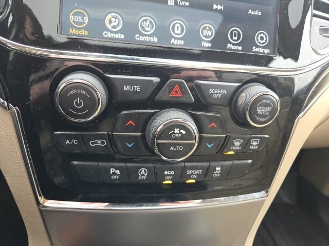 Used 2020 Jeep Grand Cherokee Limited image 24