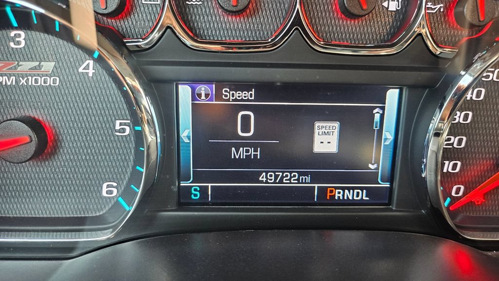 Used 2018 Chevrolet Silverado 1500 LTZ Z71 w/ LTZ Plus Package AWD/4WD image 33