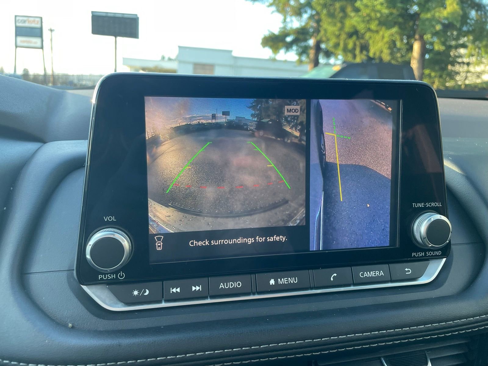 Used 2021 Nissan Rogue SL image 19