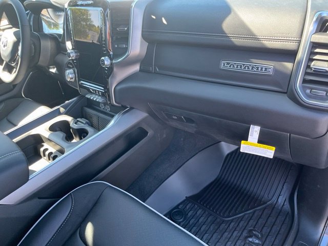 New 2026 RAM 1500 Laramie w/ Sport Appearance Package AWD/4WD image 25