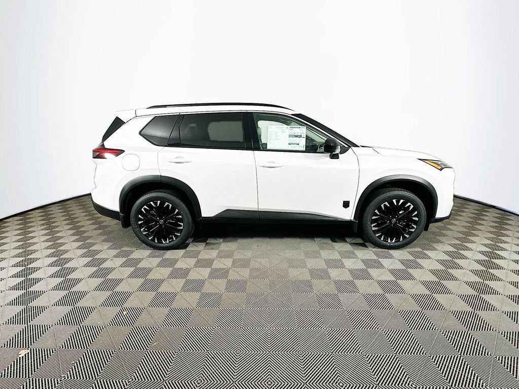 New 2026 Nissan Rogue Dark Armor AWD/4WD image 11