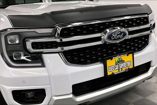 Used 2025 Ford Ranger Lariat w/ FX4 Off-Road Package image 35