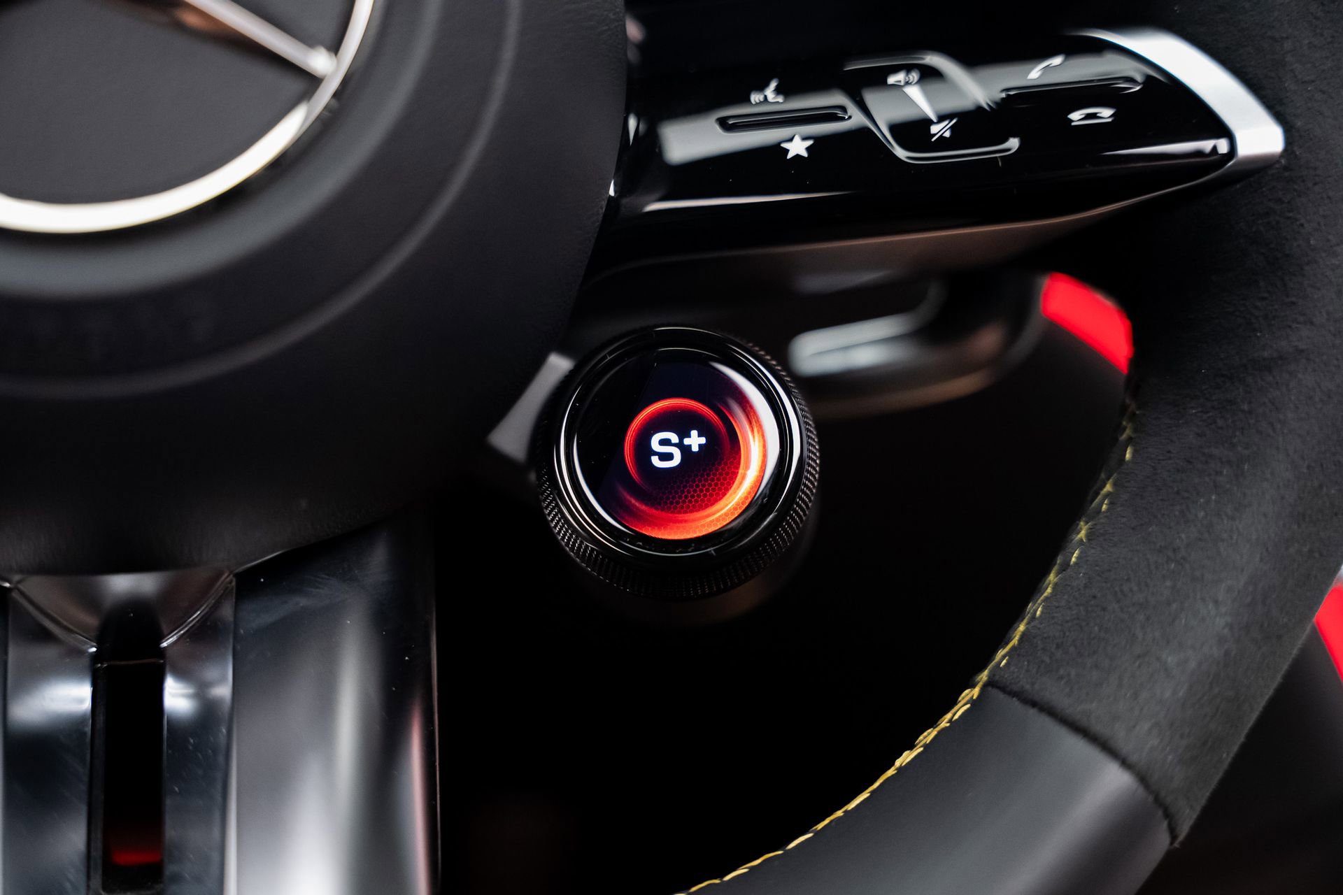 Used 2024 Mercedes-Benz CLE 53 AMG 4MATIC image 53