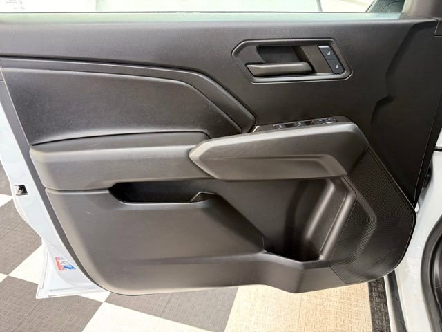 Used 2024 Chevrolet Colorado W/T image 13