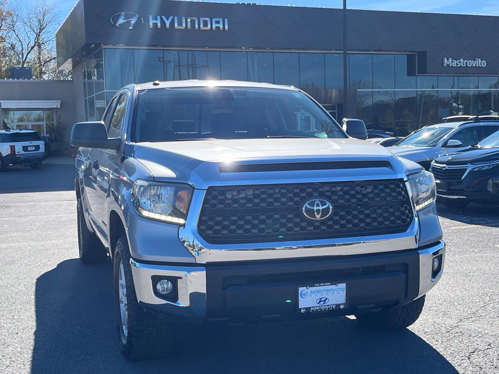 Used 2019 Toyota Tundra SR5 AWD/4WD image 3