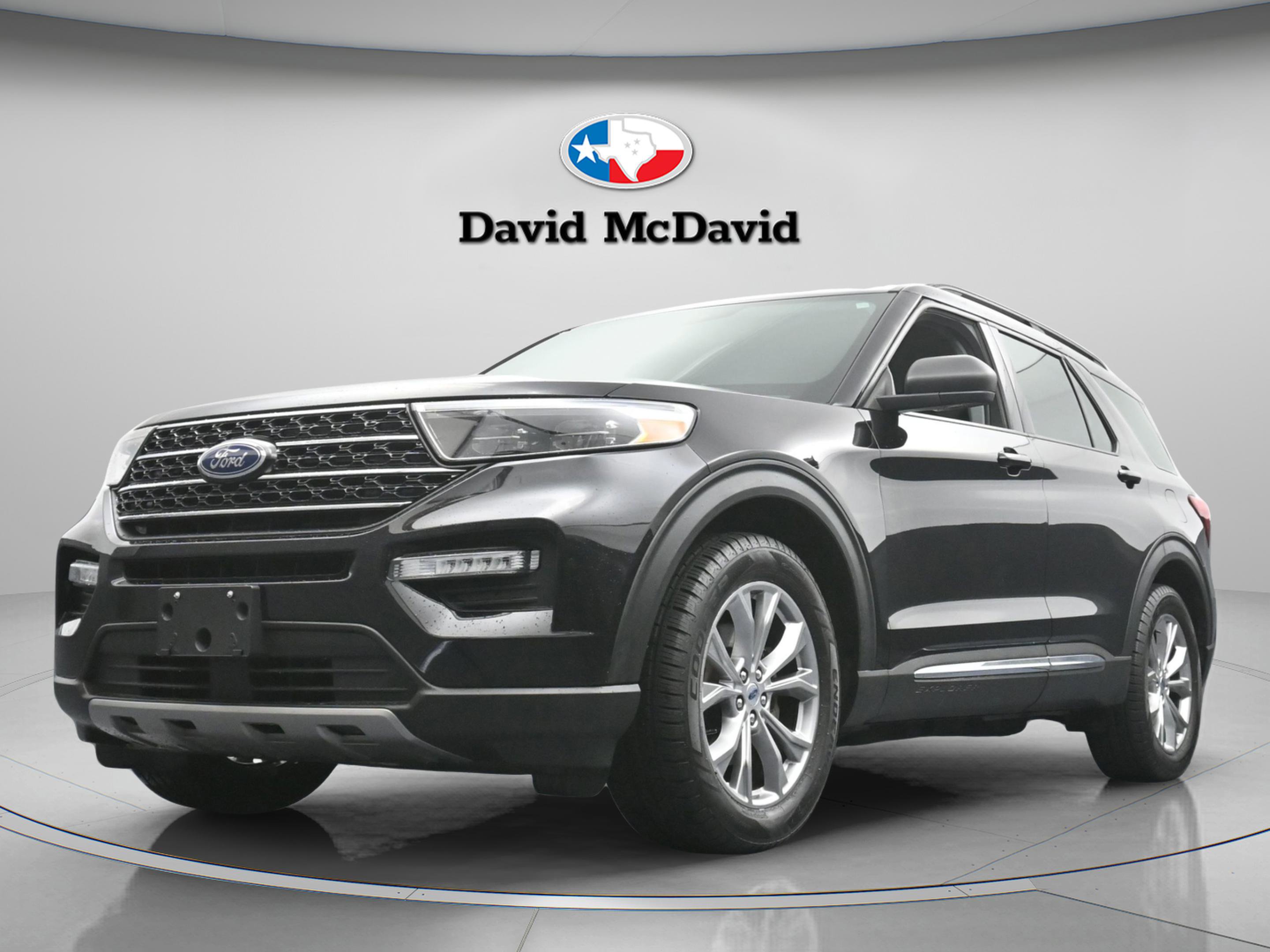 Used 2021 Ford Explorer XLT w/ Equipment Group 202A RWD image 28