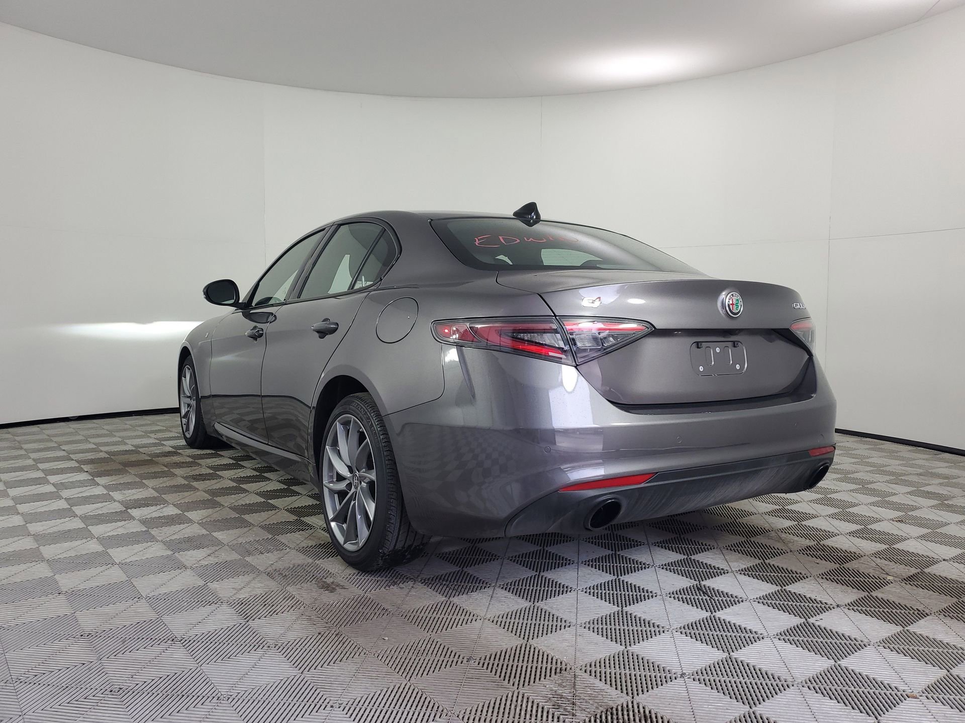 Used 2024 Alfa Romeo Giulia Ti w/ Active Assist Plus Package image 8