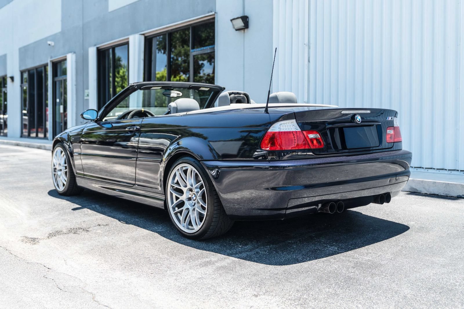 Used 2002 BMW M3 Convertible RWD image 7