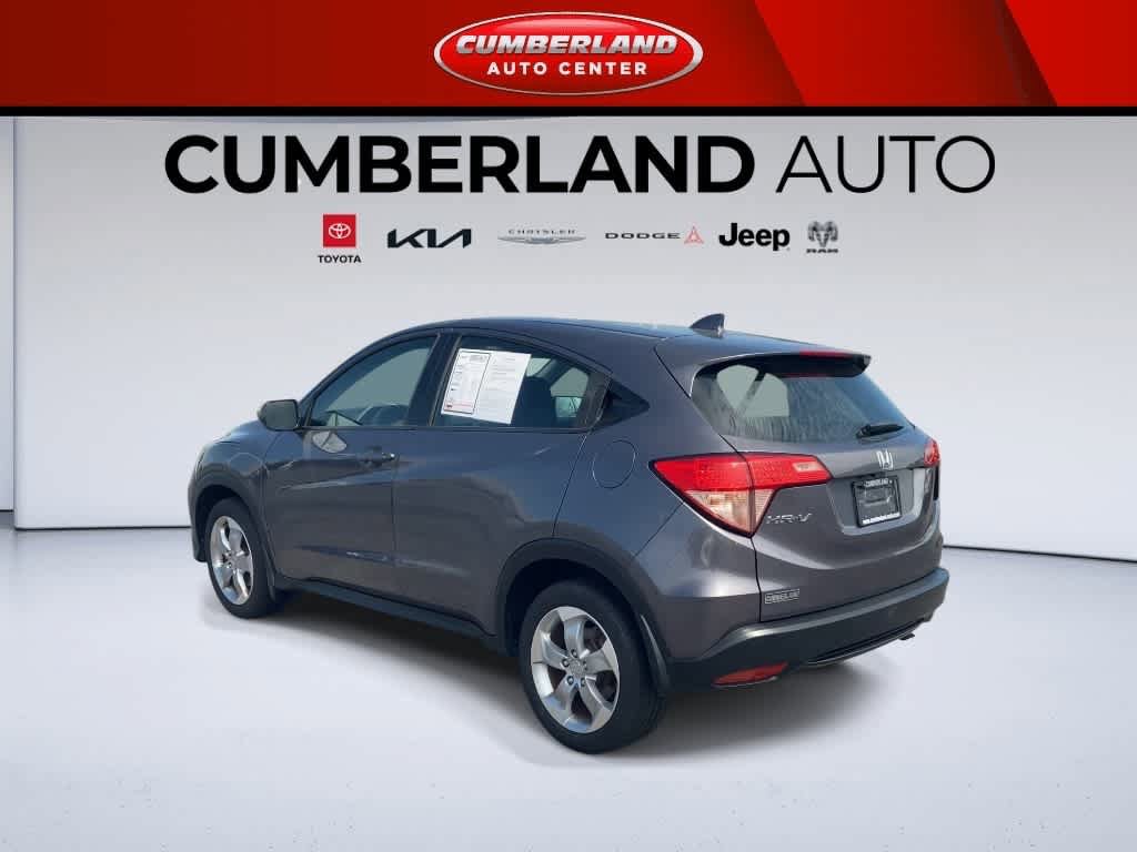 Used 2017 Honda HR-V LX image 6