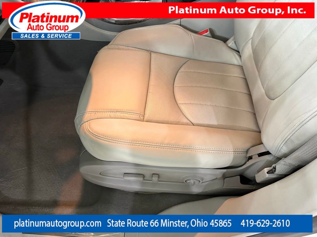 Used 2014 Buick Enclave Premium FWD image 12