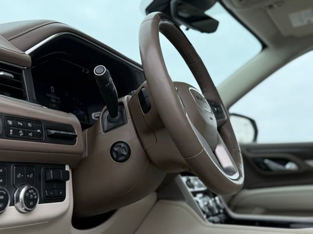 Used 2024 GMC Yukon XL Denali w/ Denali Reserve Package image 20