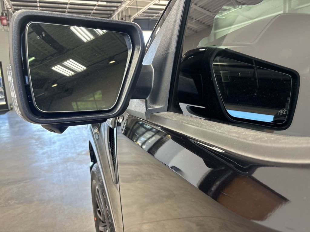 Used 2024 Ford F150 Platinum image 23