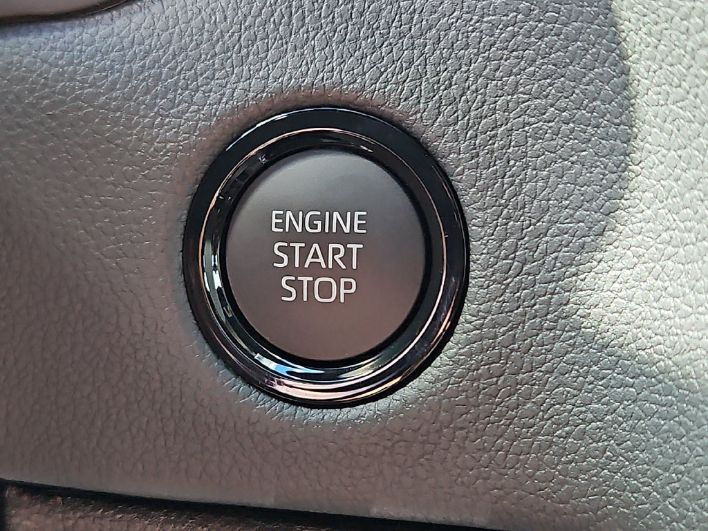 New 2026 Toyota Tundra Limited AWD/4WD image 15