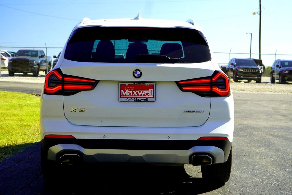 Used 2023 BMW X3 xDrive30i image 7