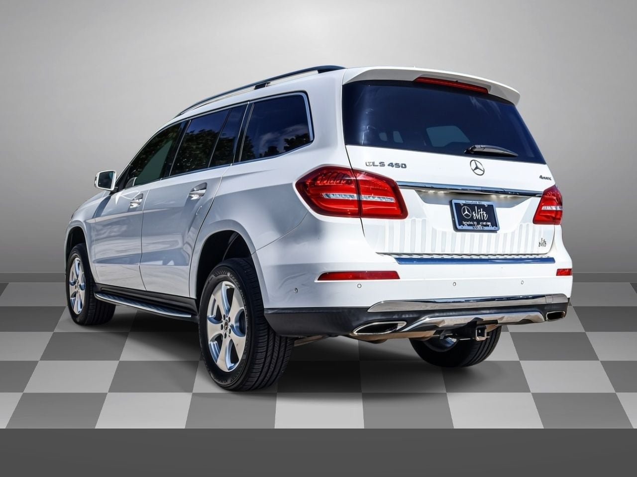 Used 2017 Mercedes-Benz GLS 450 4MATIC image 4