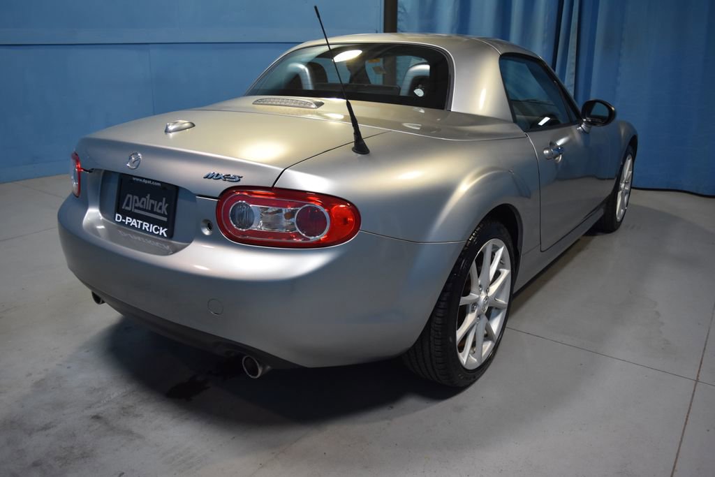 Used 2011 MAZDA MX-5 Miata Grand Touring w/ Premium Pkg image 25