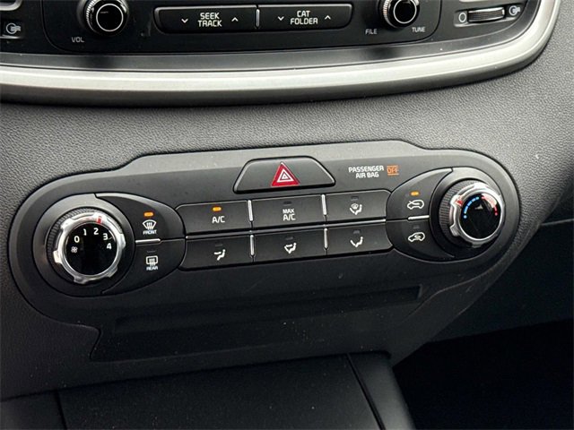 Used 2017 Kia Sorento LX image 21