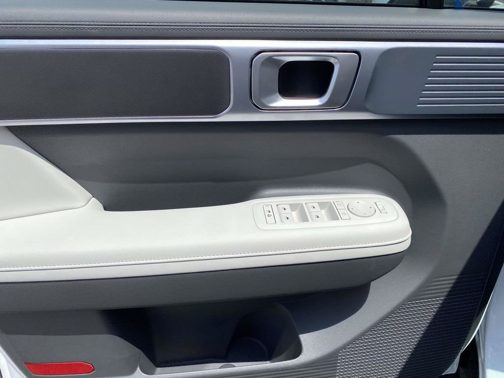 New 2026 Hyundai Santa Fe SEL FWD image 16