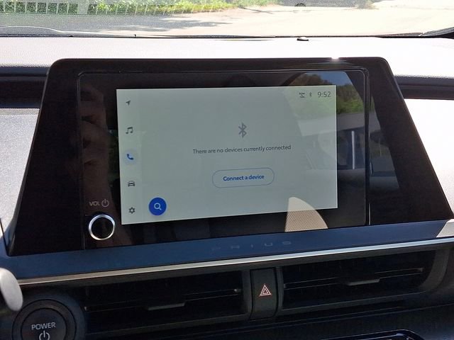 Used 2024 Toyota Prius XLE image 19