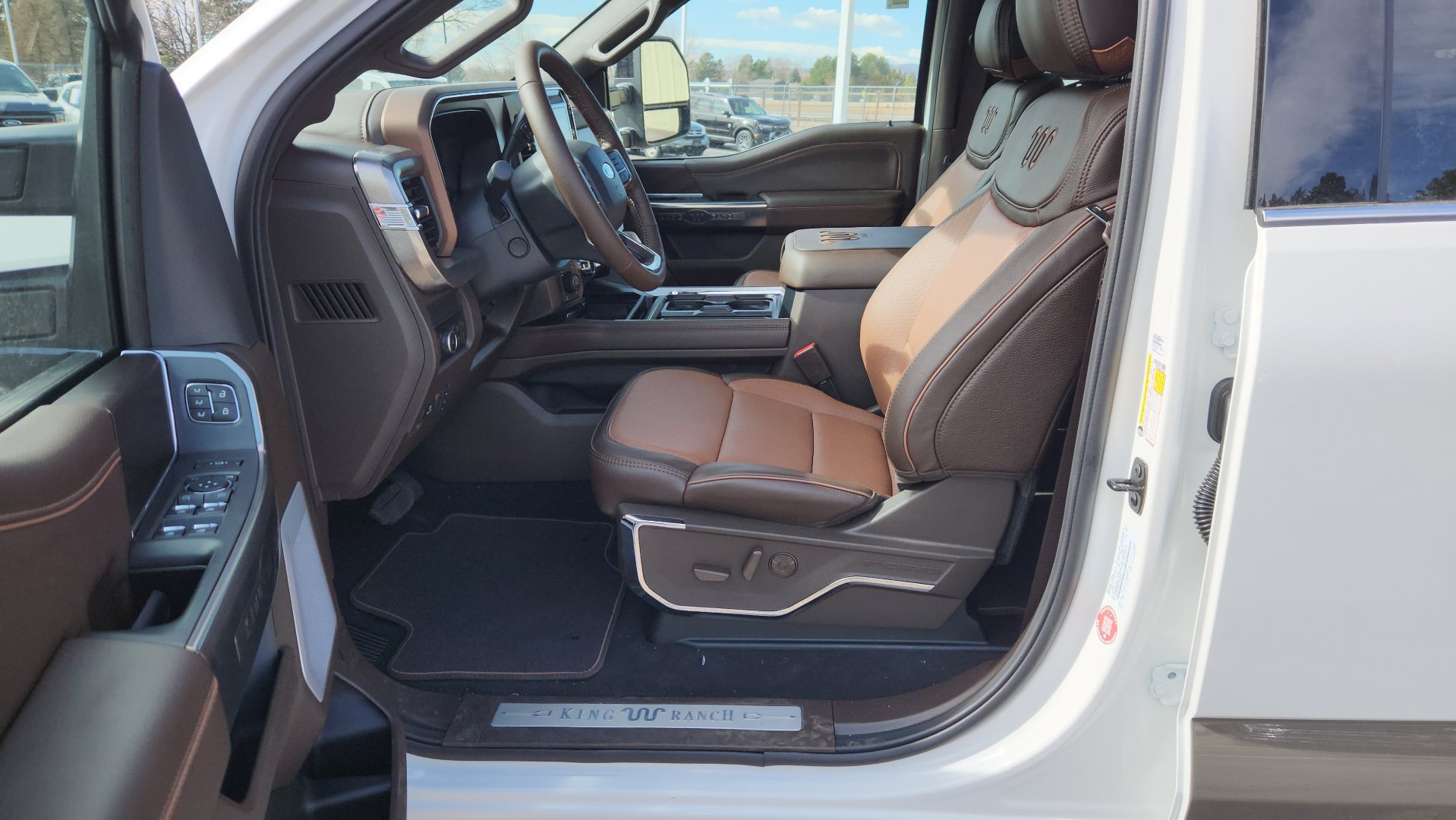 New 2026 Ford F250 King Ranch w/ Tremor Off-Road Package image 24