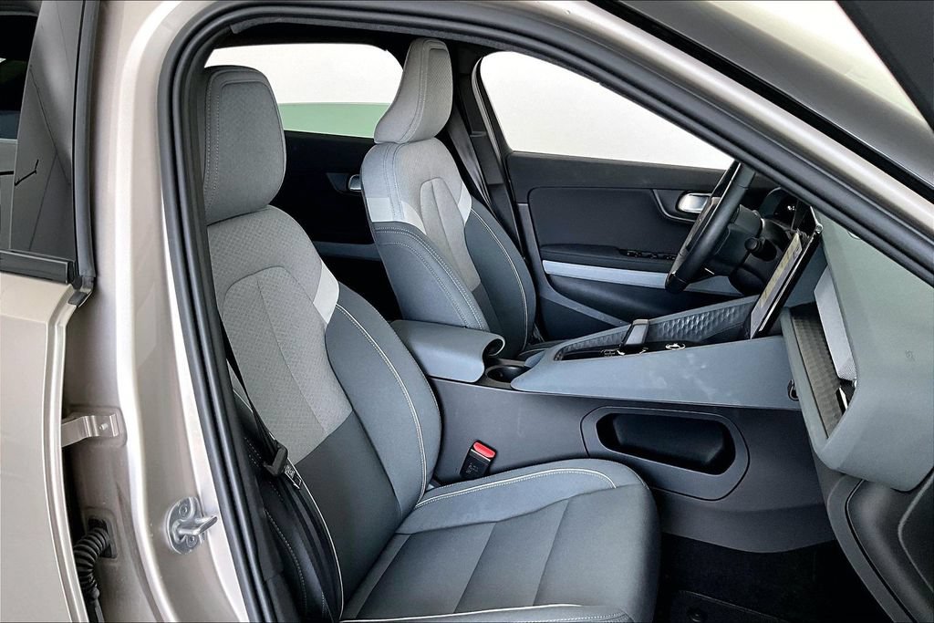Used 2024 Polestar Polestar 2 AWD/4WD image 8