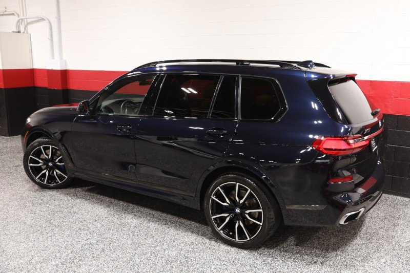 Used 2019 BMW X7 xDrive50i w/ M Sport Package AWD/4WD image 25