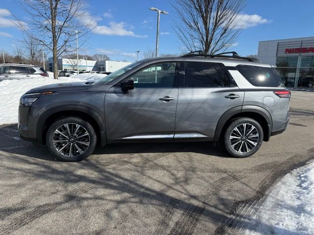 New 2026 Nissan Pathfinder Platinum w/ Cargo Package image 8
