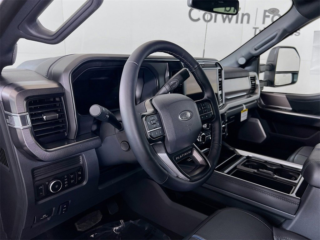 New 2026 Ford F250 Platinum image 3
