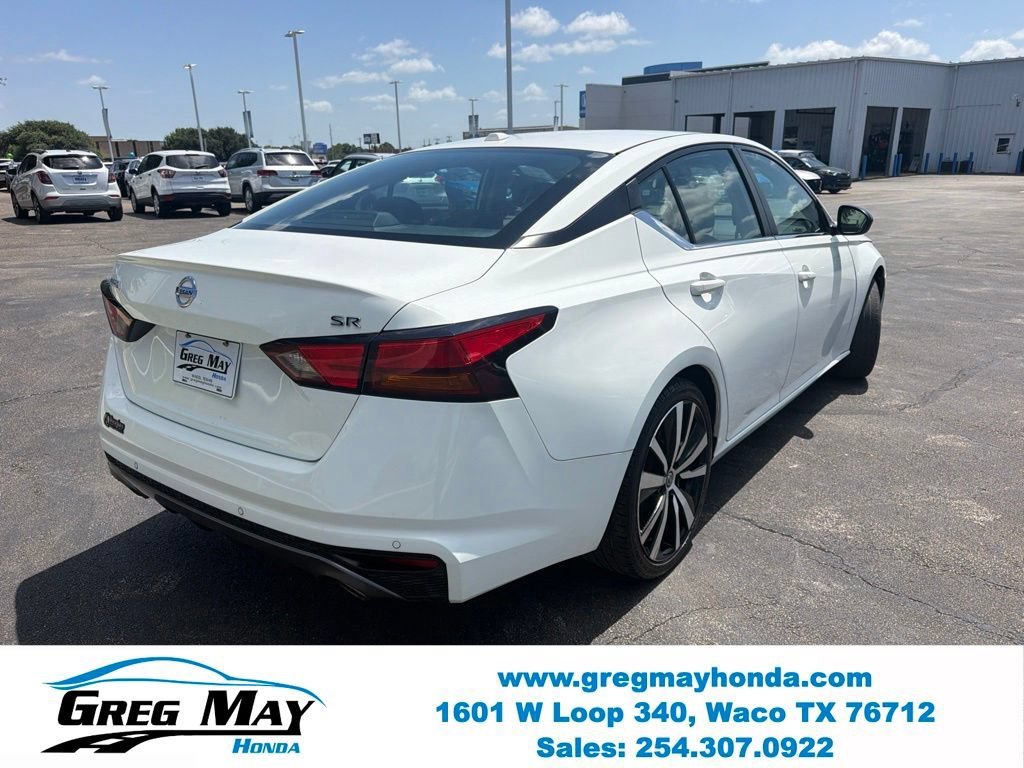Used 2020 Nissan Altima 2.5 SR FWD image 3