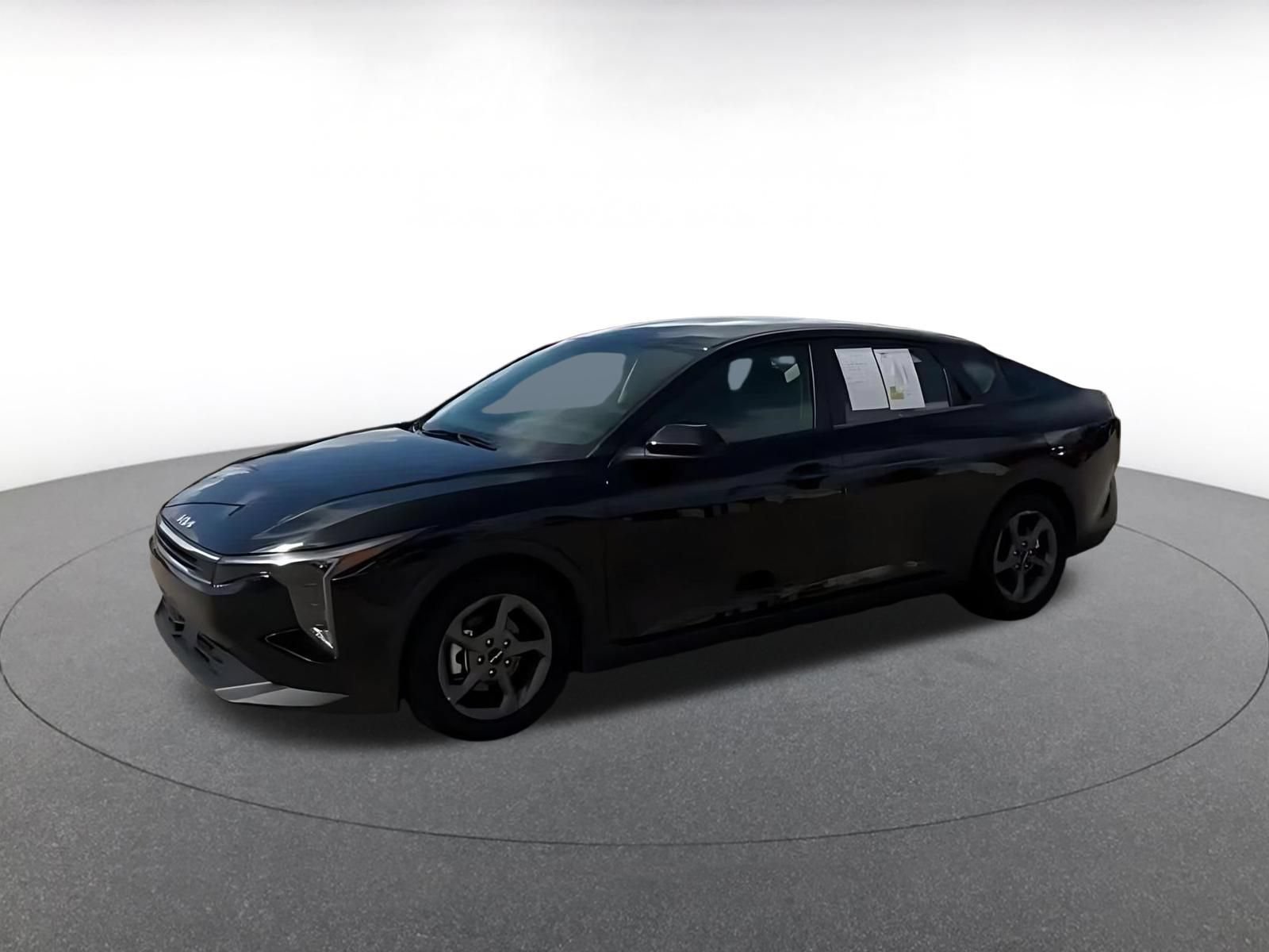 Used 2025 Kia K4 FWD image 9