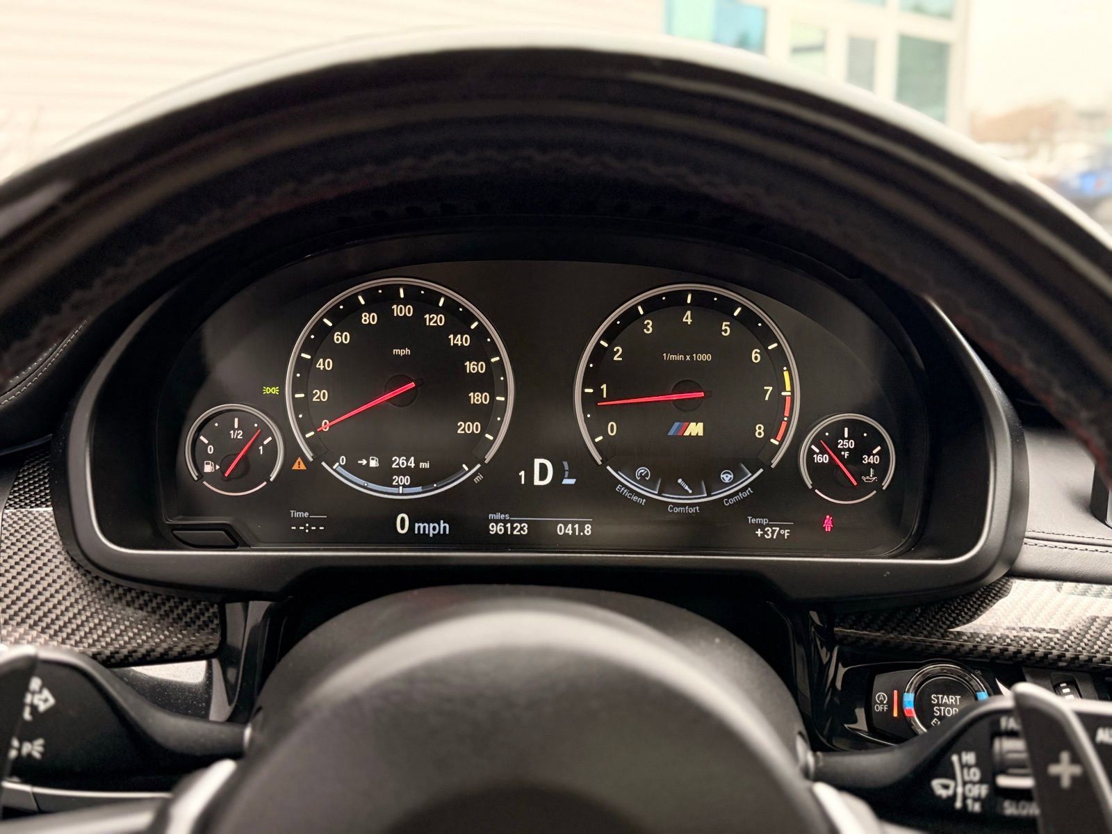 Used 2016 BMW X6 M image 37